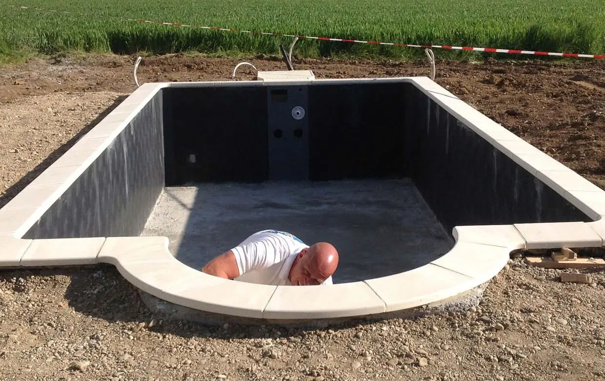 Pool bauen Essen Pooltreppe