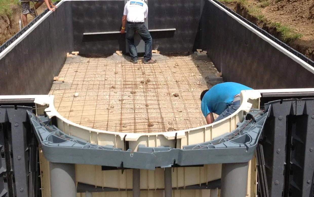 Poolsystem Montage Gartenpool Essen